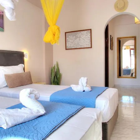 Skaros House Holiday home Agios Georgios Pagon